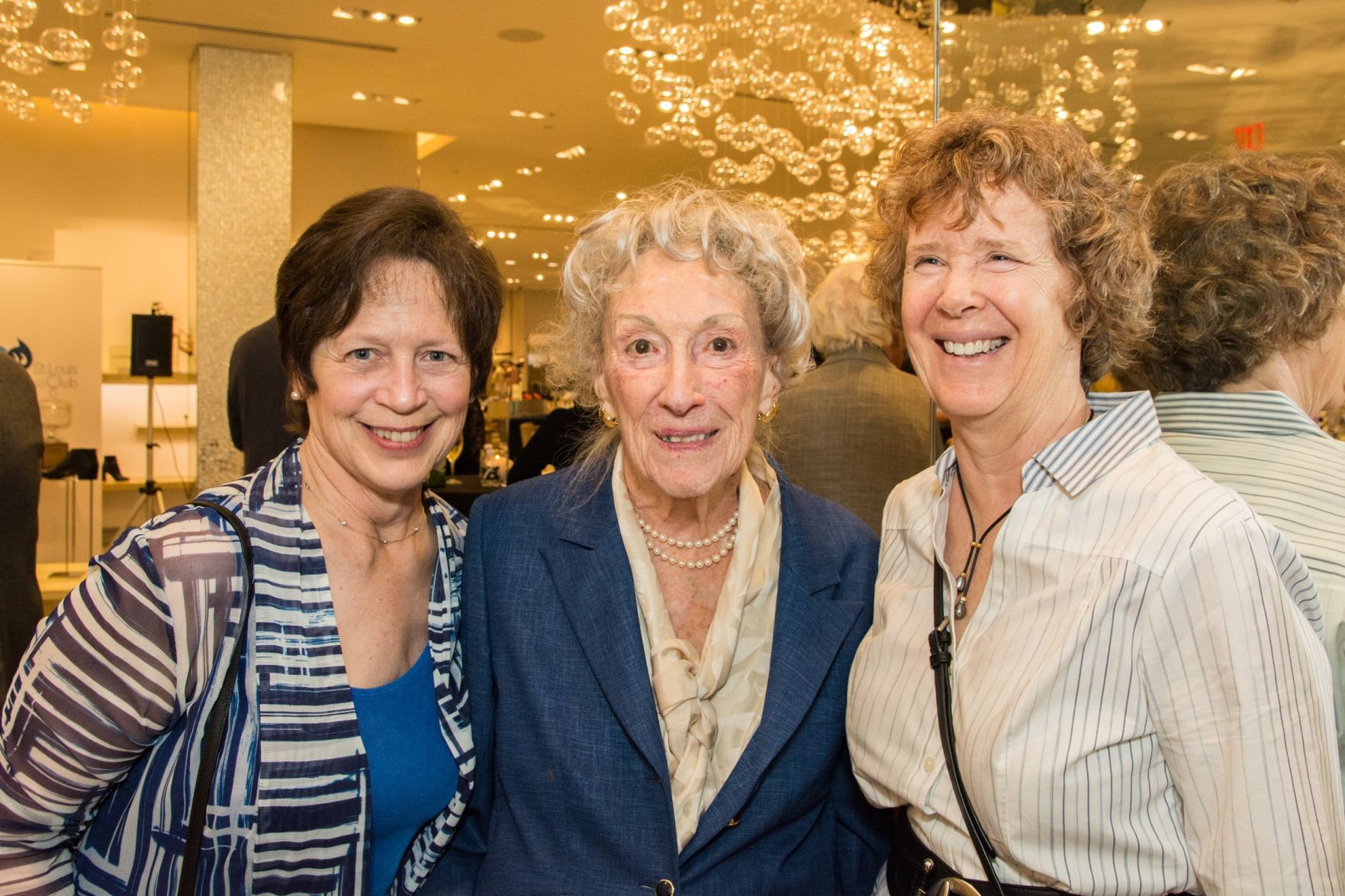 Linda Ryder, Patricia Hecker, Nedra Hecker